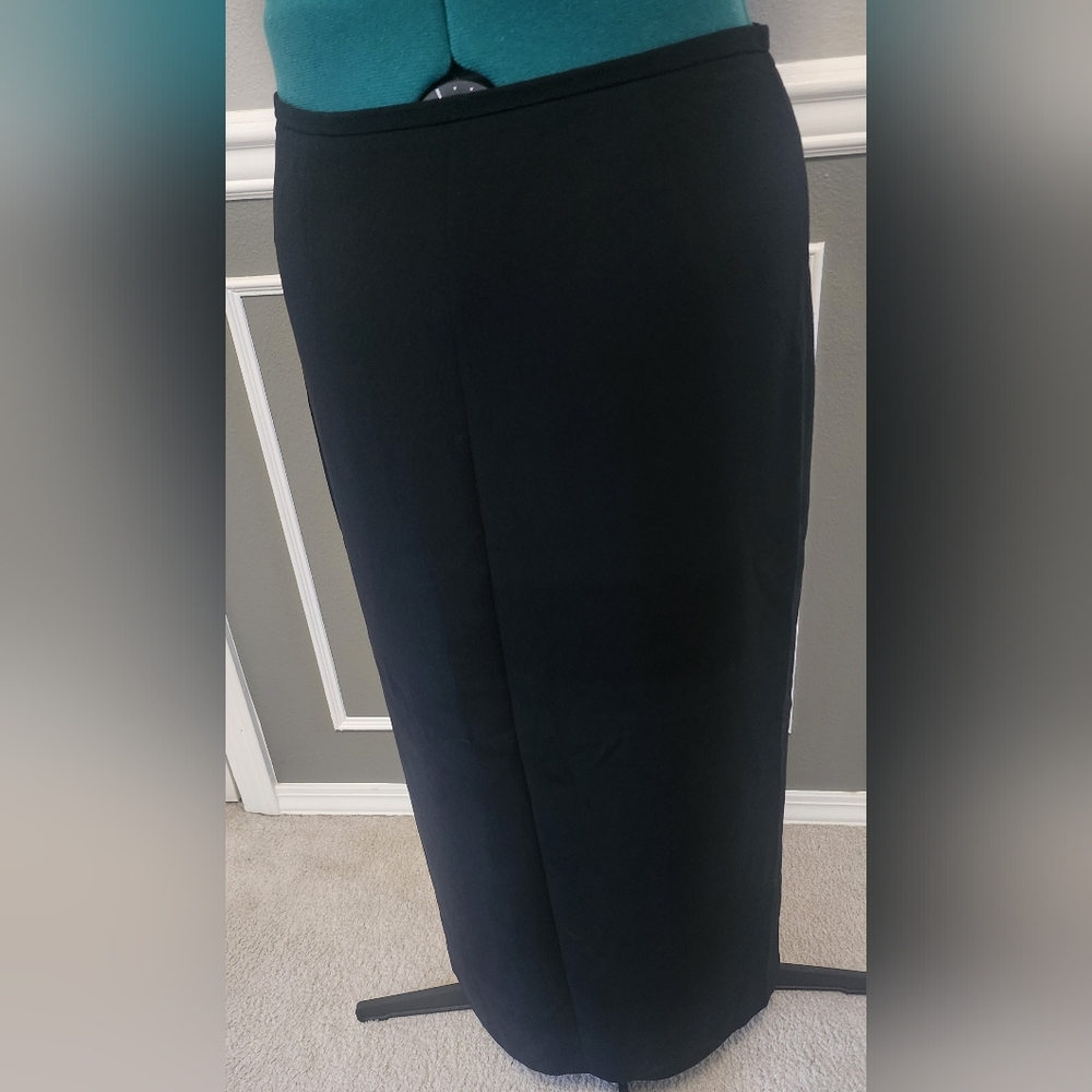 Josephine Chaus Black Skirt
